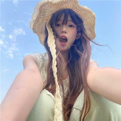 蒂拉和兰妮劫火车